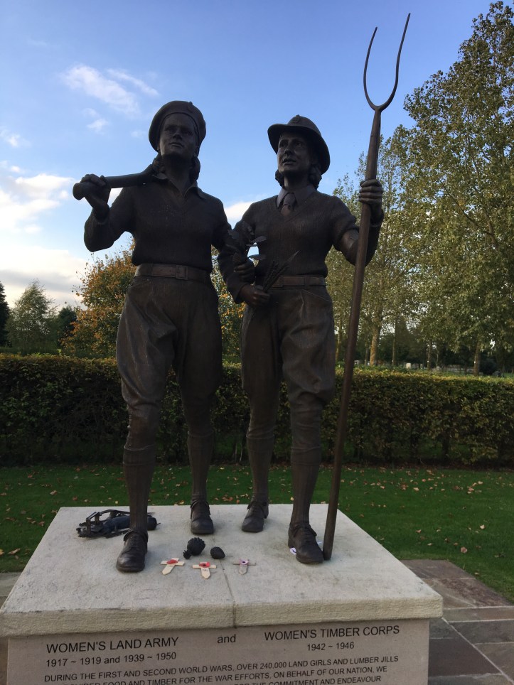 Memorial to the Women's Land Army